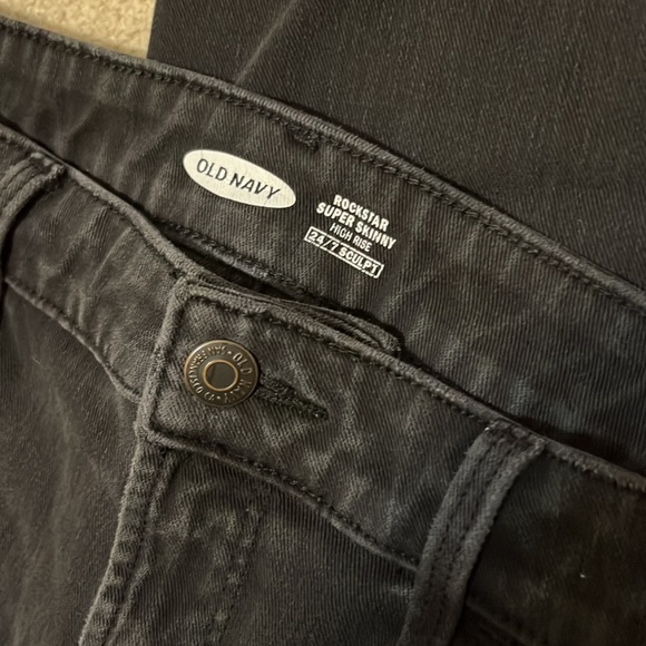 Old Navy Rockstar High Rise Super Skinny Black Jeans - Picture 3 of 5